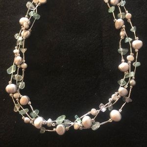 Gray freshwater pearl necklace, 3 strands, 17", translucent green stone chips.